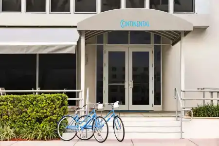 Hampton Inn Miami Beach - Mid Beach - 42