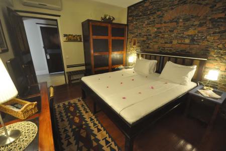 El Vino & Suites - 39