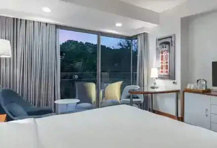 DoubleTree by Hilton Kusadasi - 30