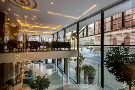 Courtyard by Marriott Belgrade City Center - 25