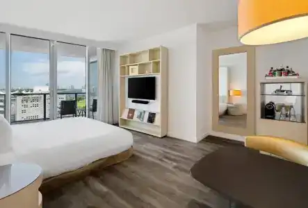 The Gabriel Miami Downtown, Curio Collection by Hilton - 120