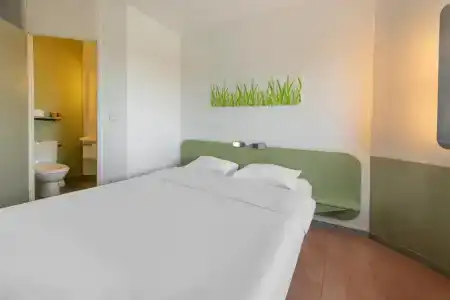 ibis budget Toulouse Cité de l'Espace 1 - 7
