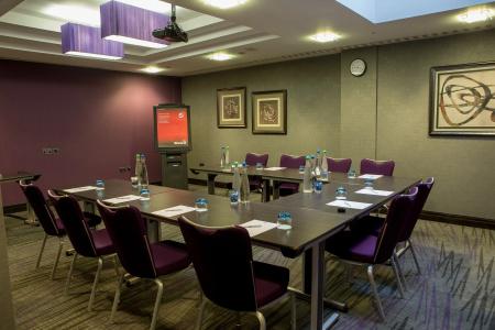 DoubleTree by Hilton London – West End - 14