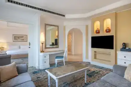 Habtoor Grand Resort, Autograph Collection - 82