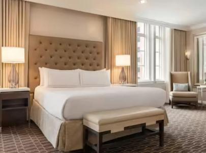 Hilton New Orleans / St. Charles Avenue - 66