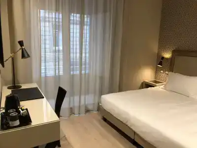 Caruso Place Boutique & Wellness Suites - 21