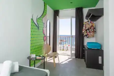 Casual Pop Art Benidorm - 9