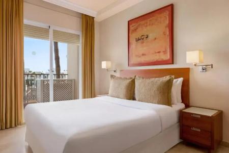 Ramada & Suites by Wyndham Costa del Sol Fuengirola - 153