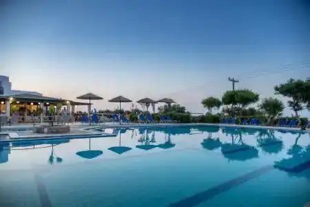 Semiramis Village - 18