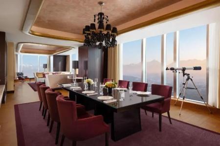 Ritz-Carlton - 11