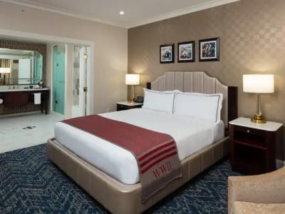 The Higgins New Orleans, Curio Collection By Hilton - 60