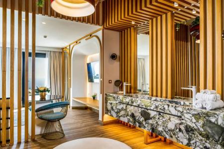 Cresanto Luxury Suites - 52