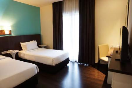 Best Western i-City - 50