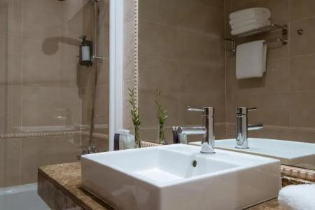 Montjoi by Brava Hoteles - 9