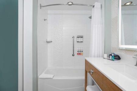Wyndham Grand - 60