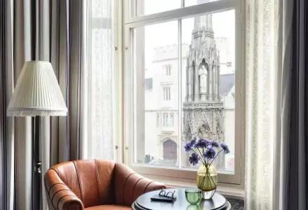 The Randolph, by Graduates - 52