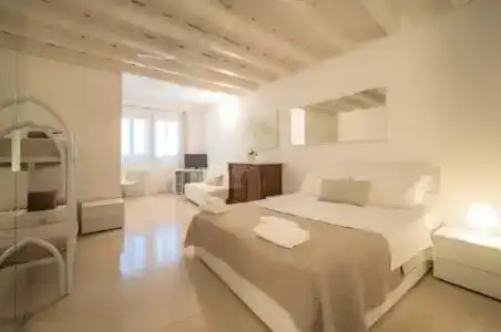 Academia Resort - 26