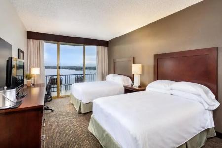 Wyndham San Diego Bayside - 38