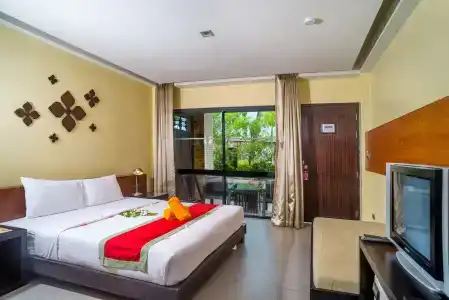 Weekender Resort - 11