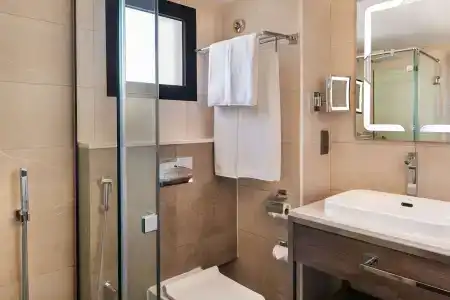 Radisson Blu & Resort, Al Ain - 60