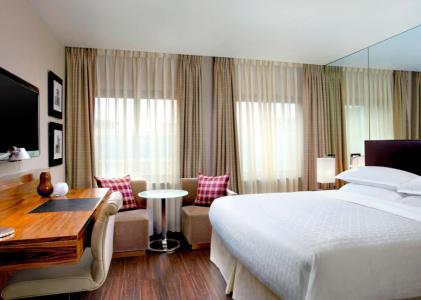 Sheraton Grand & Spa - 63