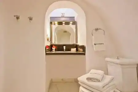 Alexander's Suites - 71