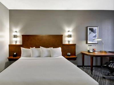 Hyatt Place Las Vegas - 42