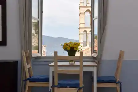 Douskos Guesthouse - 147