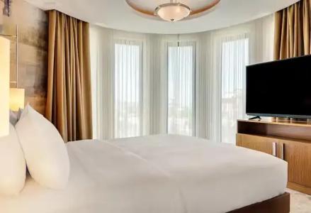 Doubletree by Hilton Van - 61