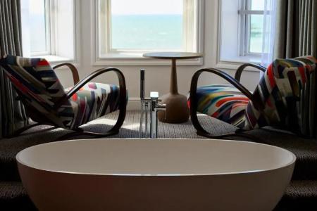 Brighton Harbour & Spa - 75