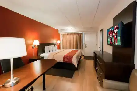 Red Roof Inn Plus+ San Antonio Downtown - Riverwalk - 38