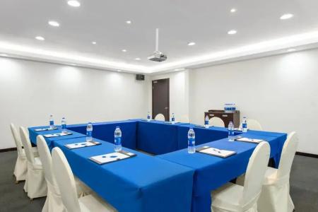 Holiday Inn Express Shanghai Putuo, An Ihg - 24
