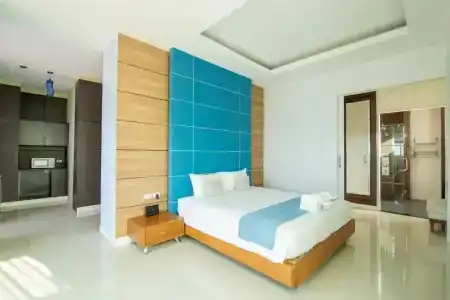 Royal Beach View - 4