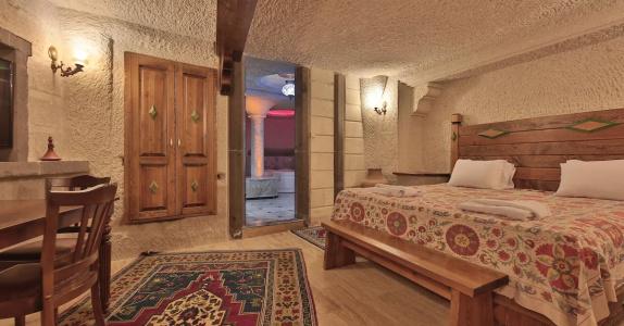 Local Cave House - 64