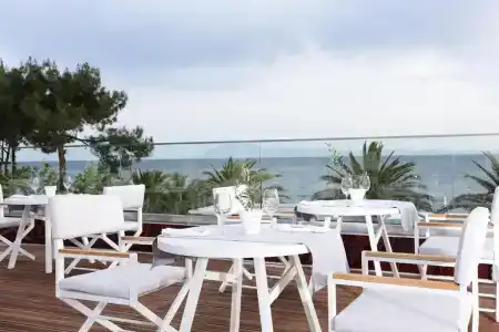 Alexandra Beach Spa Resort - 29
