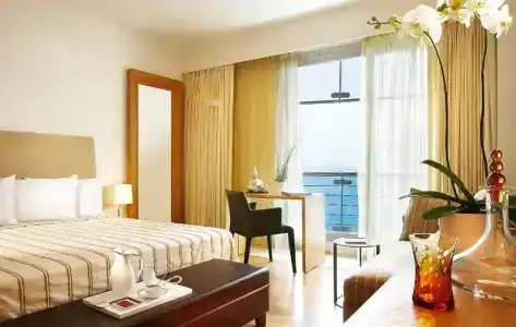 Daios Luxury Living - 30