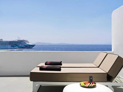 Kouros & Suites - 76