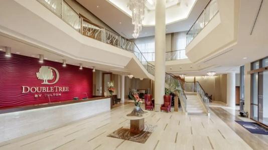 DoubleTree by Hilton Bratislava - 2