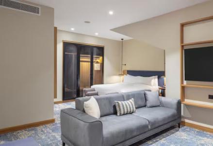 Hilton Garden Inn - 56