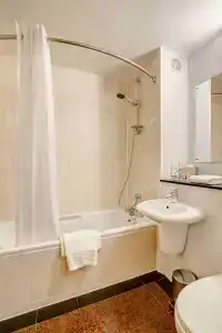 Copthorne Tara London Kensington - 48