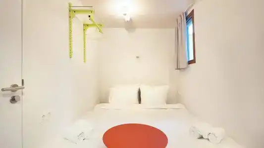 Not Hotel Rotterdam - 36