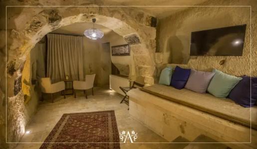 Azure Cave Suites - 83