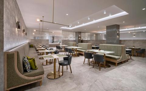 Hilton - 21
