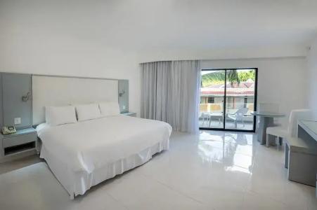 Viva Wyndham Dominicus Beach - All-Inclusive Resort - 56