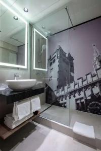 Radisson Blu - 50