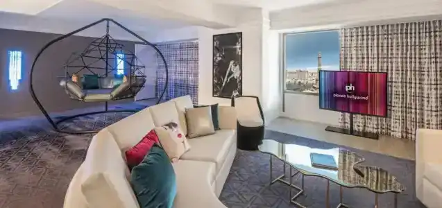 Planet Hollywood Resort & Casino - 11
