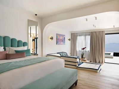 Cresanto Luxury Suites - 87
