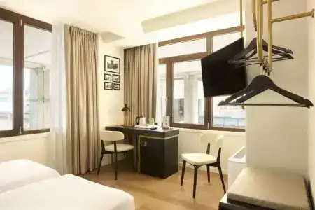 Best Western Tritone - 24