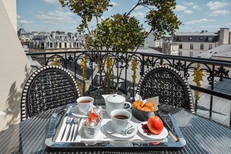 Maison Astor Paris, Curio Collection by Hilton - 17