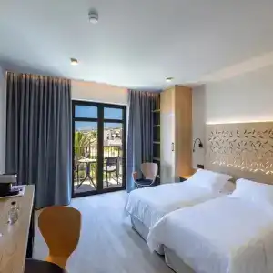 Atlantis Beach - 36
